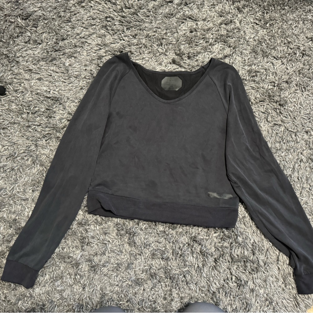 Under Armor workout crop top